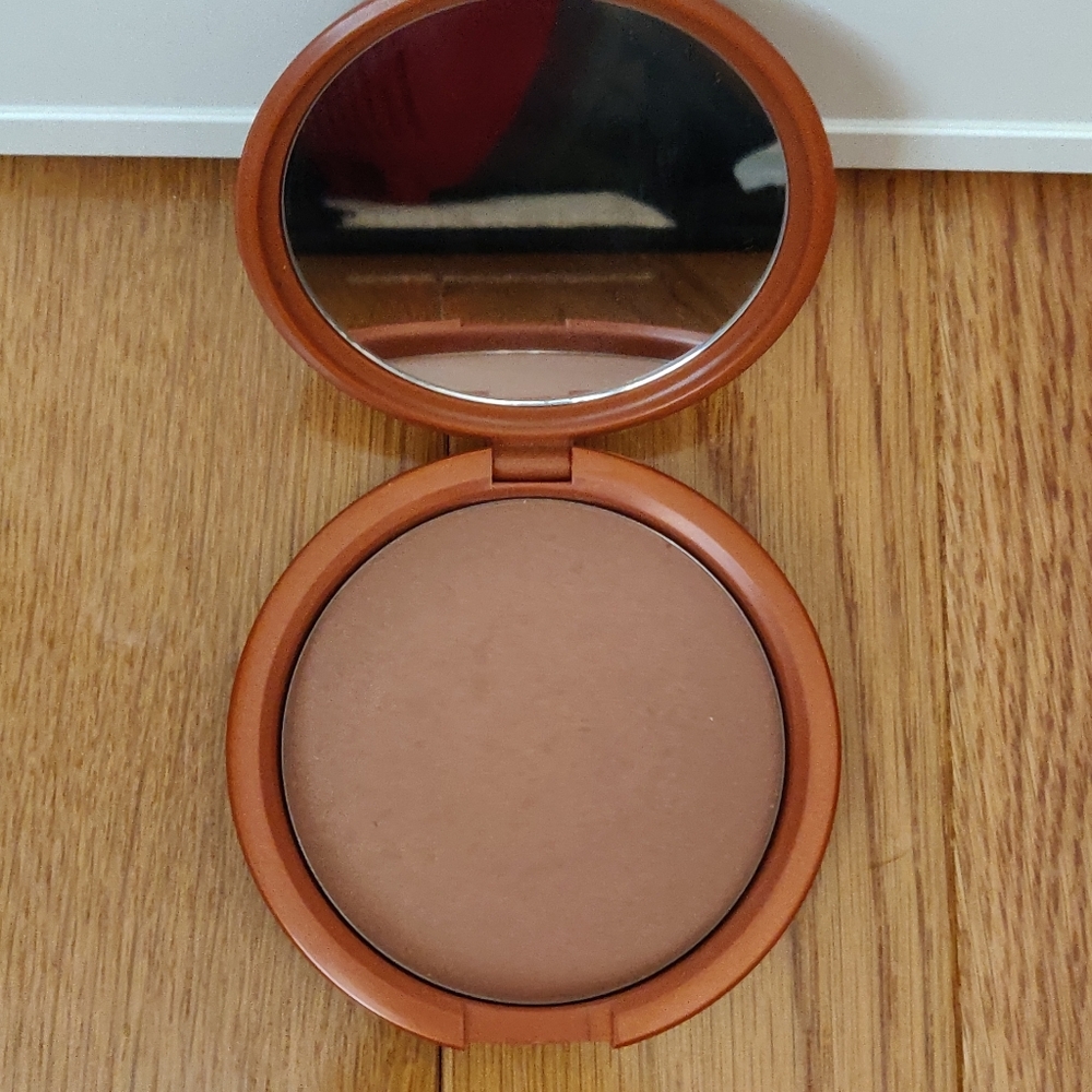Estee Lauder Bronze Goddess Bronzer